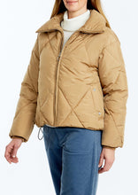 Load image into Gallery viewer, Ping Pong Crop Puffer Jacket
